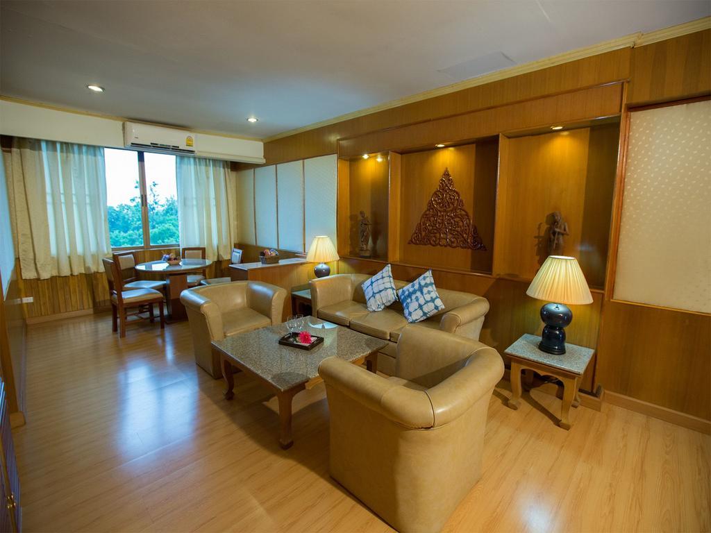 Phrae Nakara Hotel Exterior foto